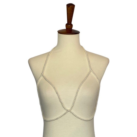 Stunning White Pearl Cage Bra Harness with Ribbon - Picture 9 of 16
